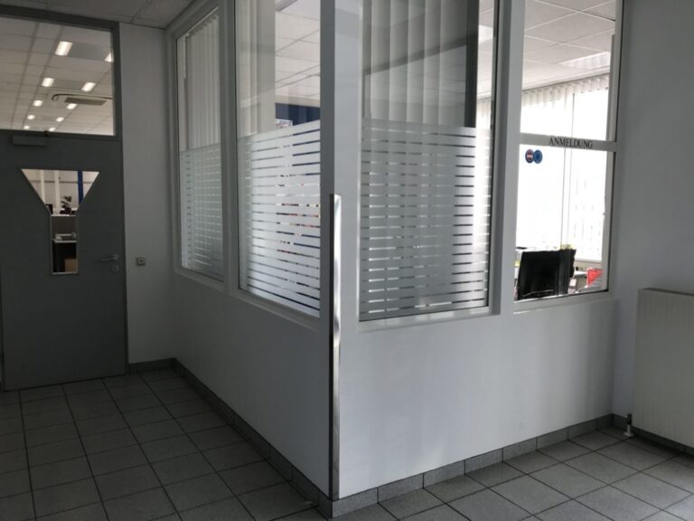 Colt International 2