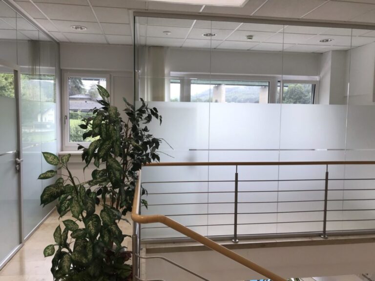 Milchglasfolie Buero Pinsdorf 2