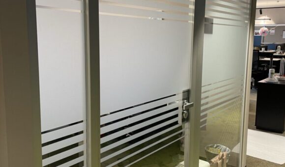 Sichtschutzfolie Buero Streifen Falkensteiner Hotels Residences 00002