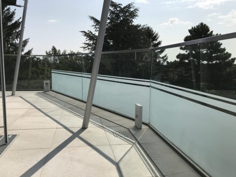 Sichtschutzfolie Glasgelaender 5