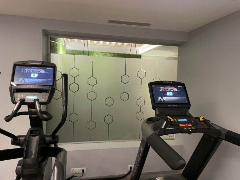 Sichtschutzfolie – Hotel 4