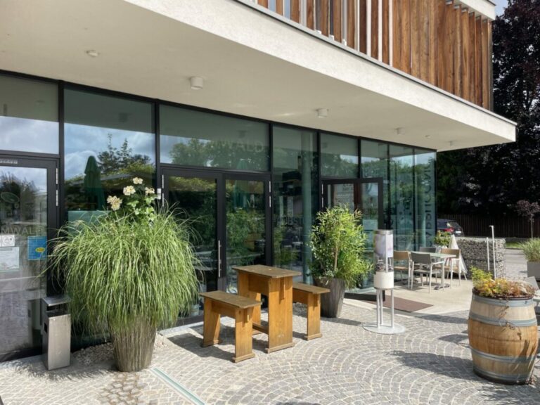 Sonnenschutz Hotel und Gasthof Fromwald 4