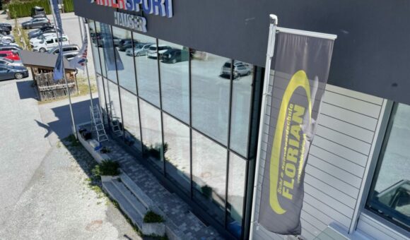 Sonnenschutzfolie Firma Intersport Hauser 4