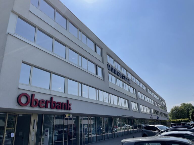 Sonnenschutzfolie Firma Wels