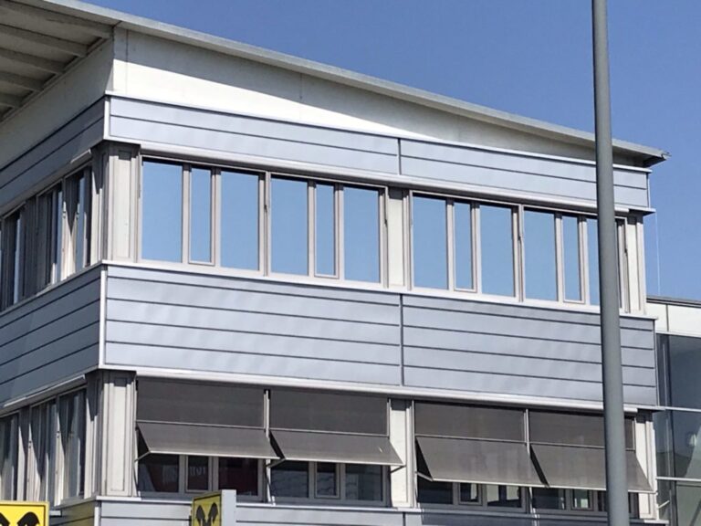 Sonnenschutzfolien Firmengebäude Asten 5